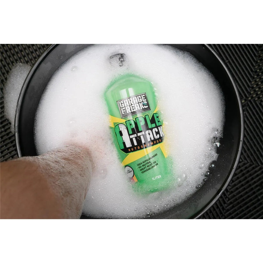 Garage Freaks Autoshampoo 1L pH neutral stark schäumend Auto Shampoo Apfel Duft für Handwäsche