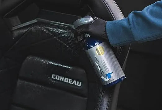 Koch Chemie Refresh Cockpit Care Anwendung Cockpit Kunststoff Pflege