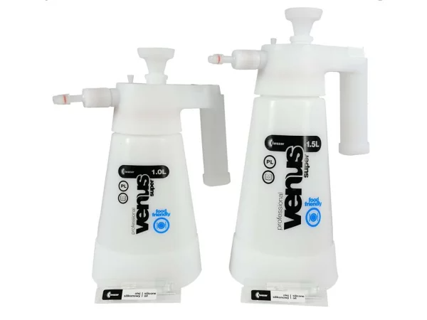 Kwazar lebensmittelechte Sprühflasche 1L 1.5L Food Sprayer
Kwazar Food Sprayer Anwendung Küche Gastronomie
Kwazar Sprühflasche Detail BPA frei Material
Kwazar Pumpsprüher Ergebnis gleichmässige Verteilung Flüssigkeit
