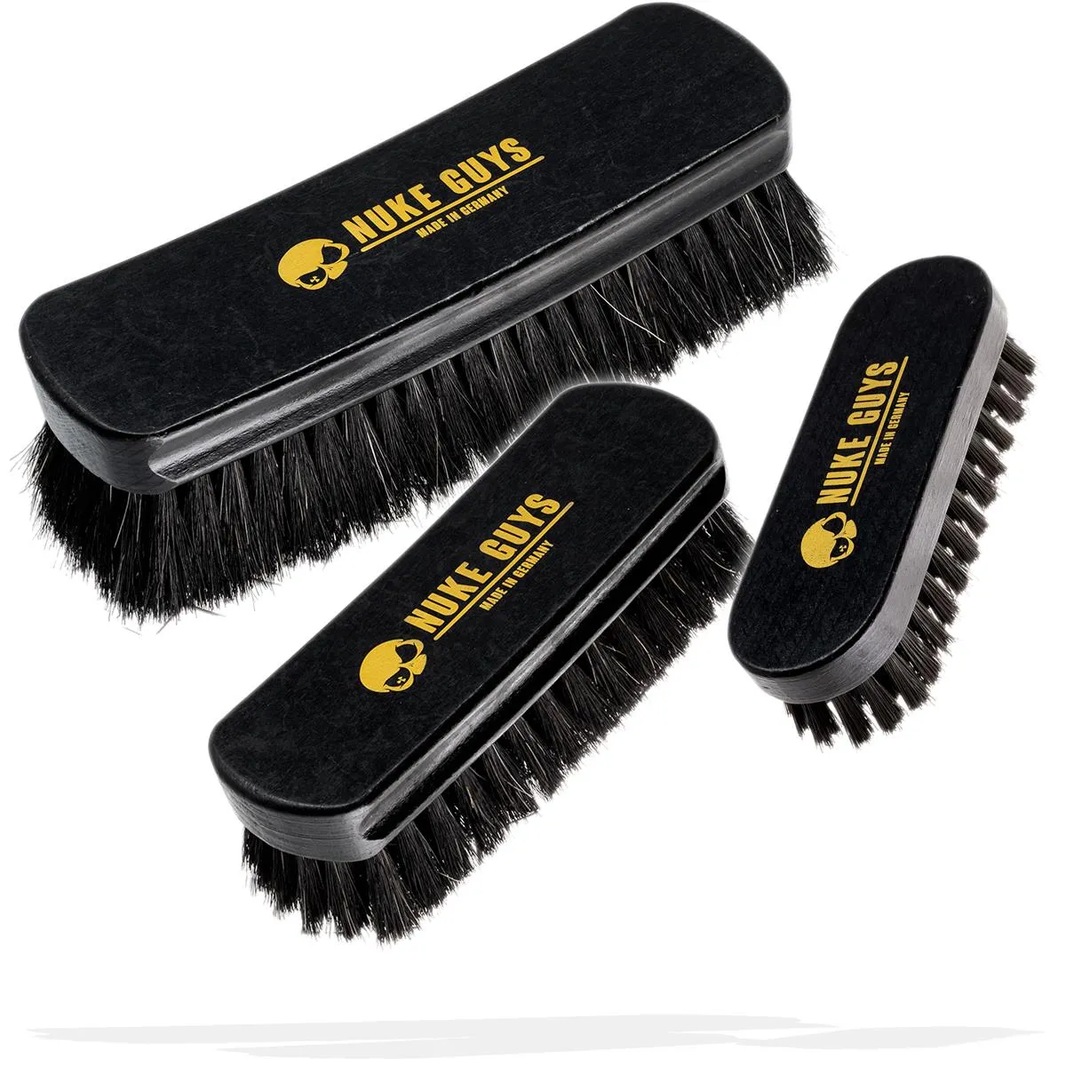 Nuke Guys Leder- und Textilbürste Set